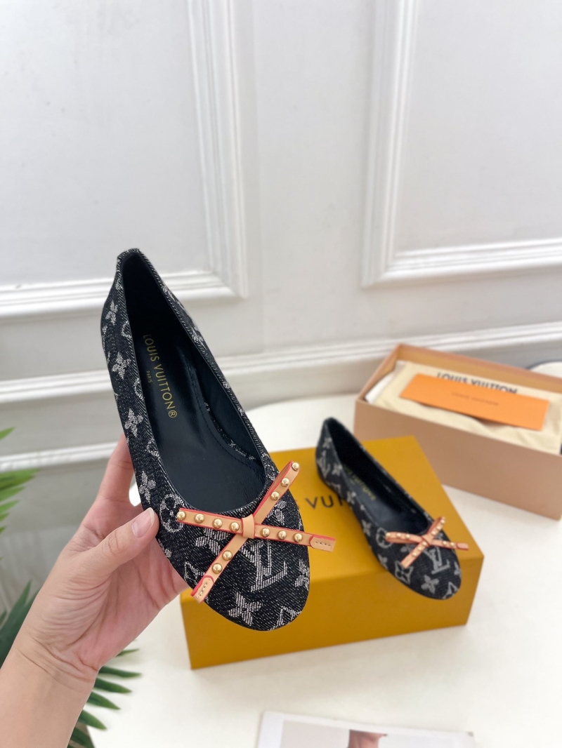 LV flat shoes